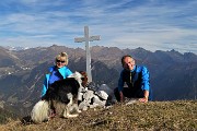 05 Pizzo Badile brembano,vetta con croce (2044 m)